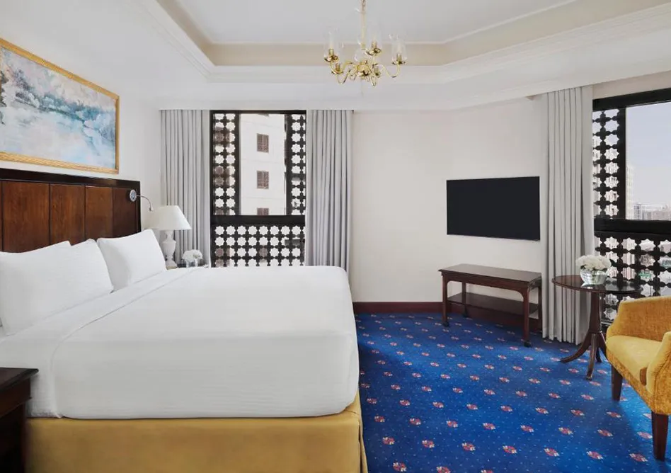 /media/hajj-images/double-comfortable-bed%20%282%29.webp