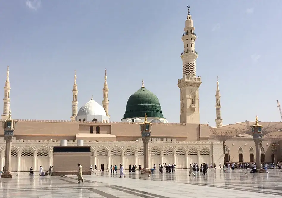 /media/hajj-images/madinah%20%281%29.webp