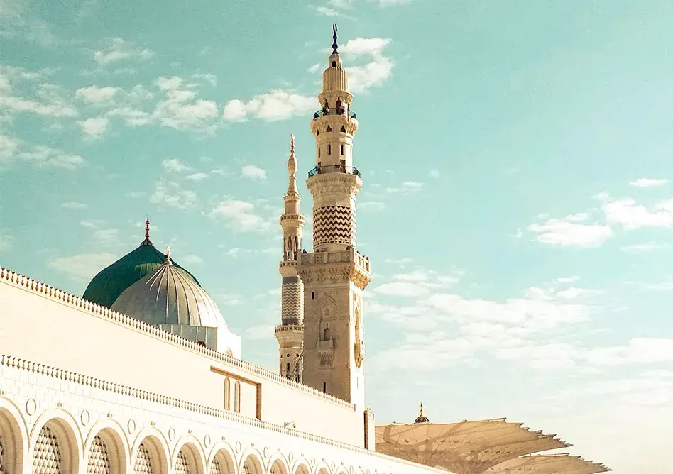 /media/hajj-images/madinah%20%282%29.webp