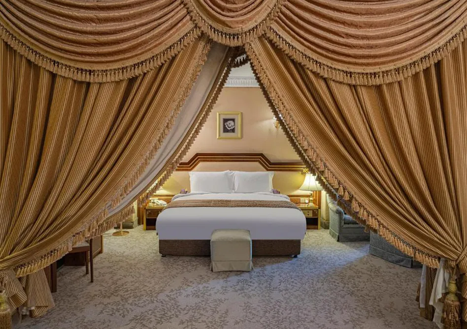 Bed Room in Al Shohada Hotel