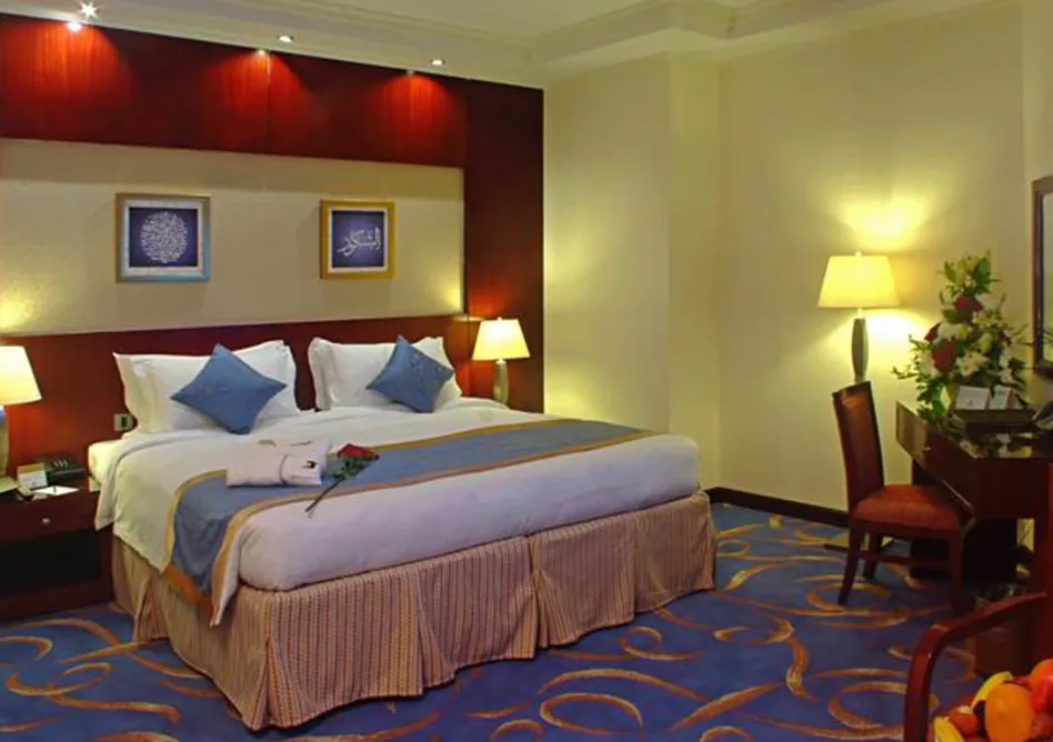 Double Bed Room in Al Eiman Royal Hotel