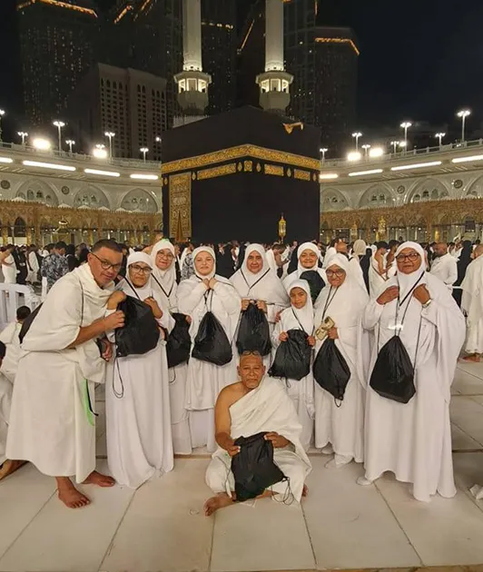 family group umrah packages