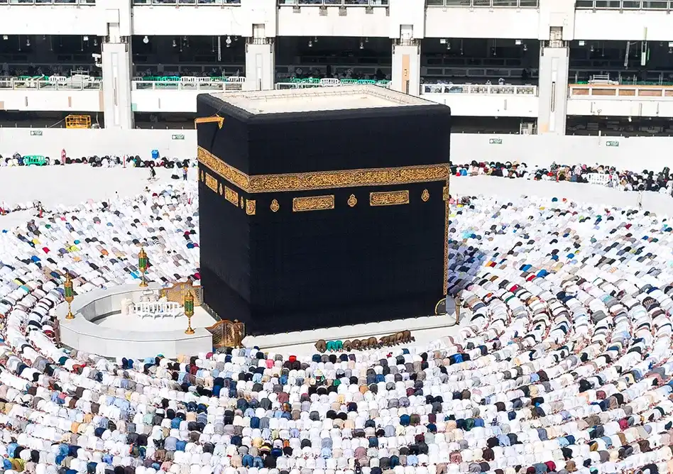 /media/umrah-images/1_11zon%20%2819%29.webp