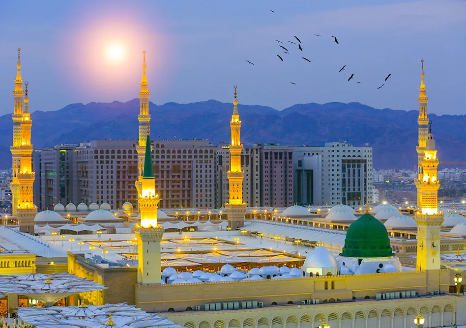 /media/umrah-images/7_11zon%20%2822%29.webp