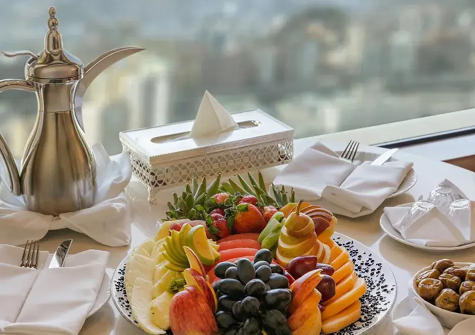 /media/umrah-images/breakfast-meal.webp