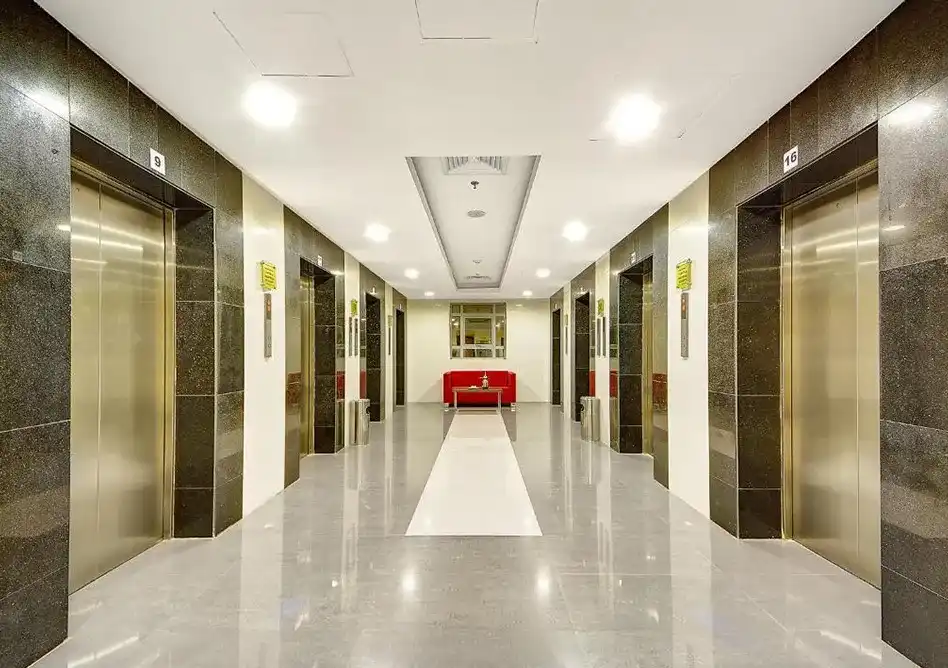 /media/umrah-images/corridor%20%282%29.webp