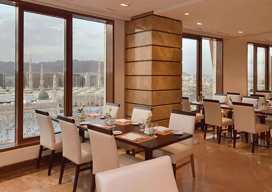 /media/umrah-images/dining-area-view.webp