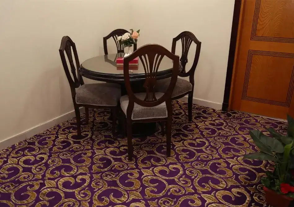 /media/umrah-images/dining.webp