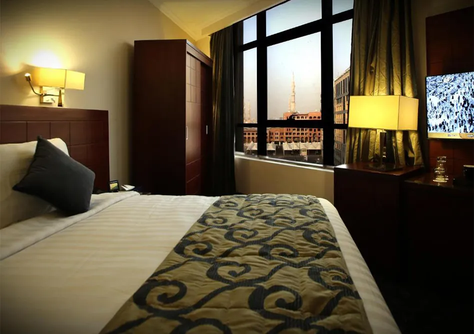 /media/umrah-images/double-bed%20%282%29.webp