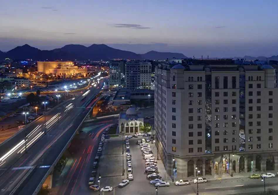 /media/umrah-images/madina-refined-%20city-centre-hotel.webp