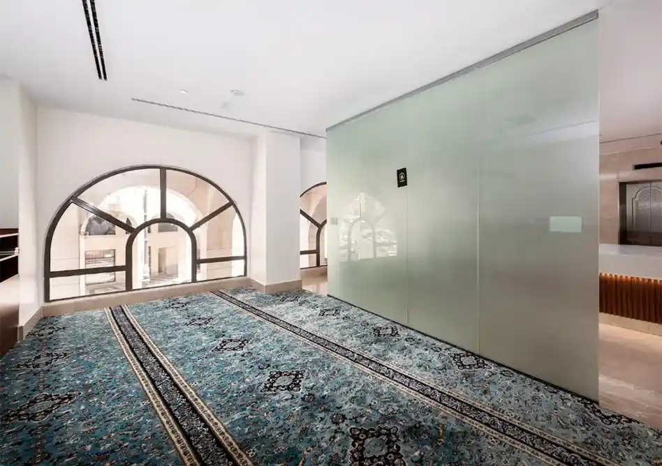/media/umrah-images/praying-area%20%281%29.webp