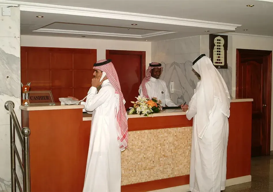 /media/umrah-images/reception-area%20%283%29.webp