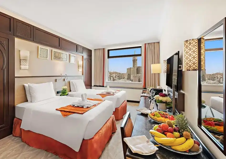 /media/umrah-images/room-with-2-single-beds%20%285%29.webp