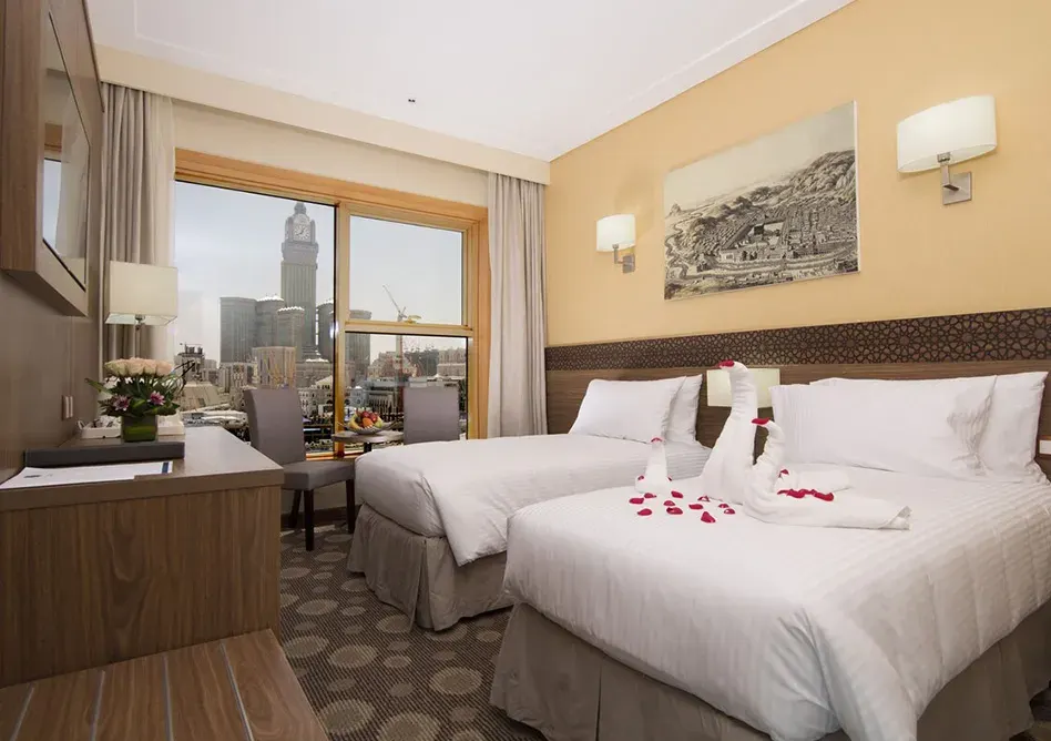 /media/umrah-images/room-with-2-single-beds%20%286%29.webp
