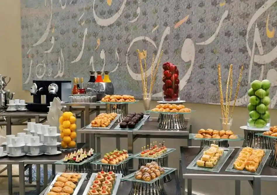 /media/umrah-images/sweets.webp